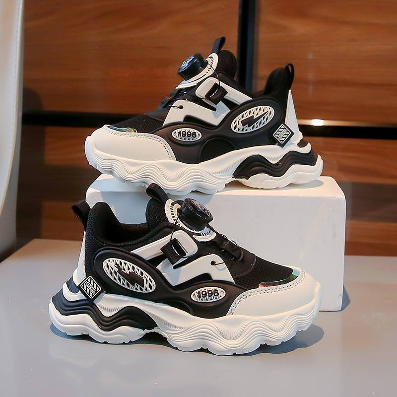 Step into Style: Supreme Quality Classic Unisex Sneakers for Kids!